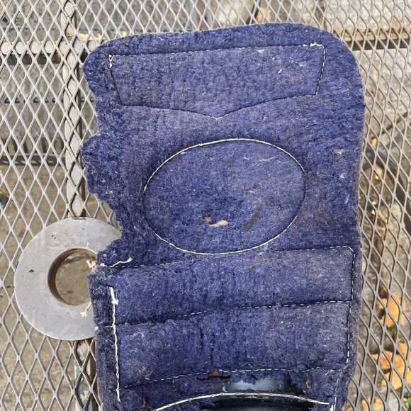 Vintage Cooper Black Diamond DG2 Leather Hockey Shin Pads Leg Guards - Picture 6 of 16